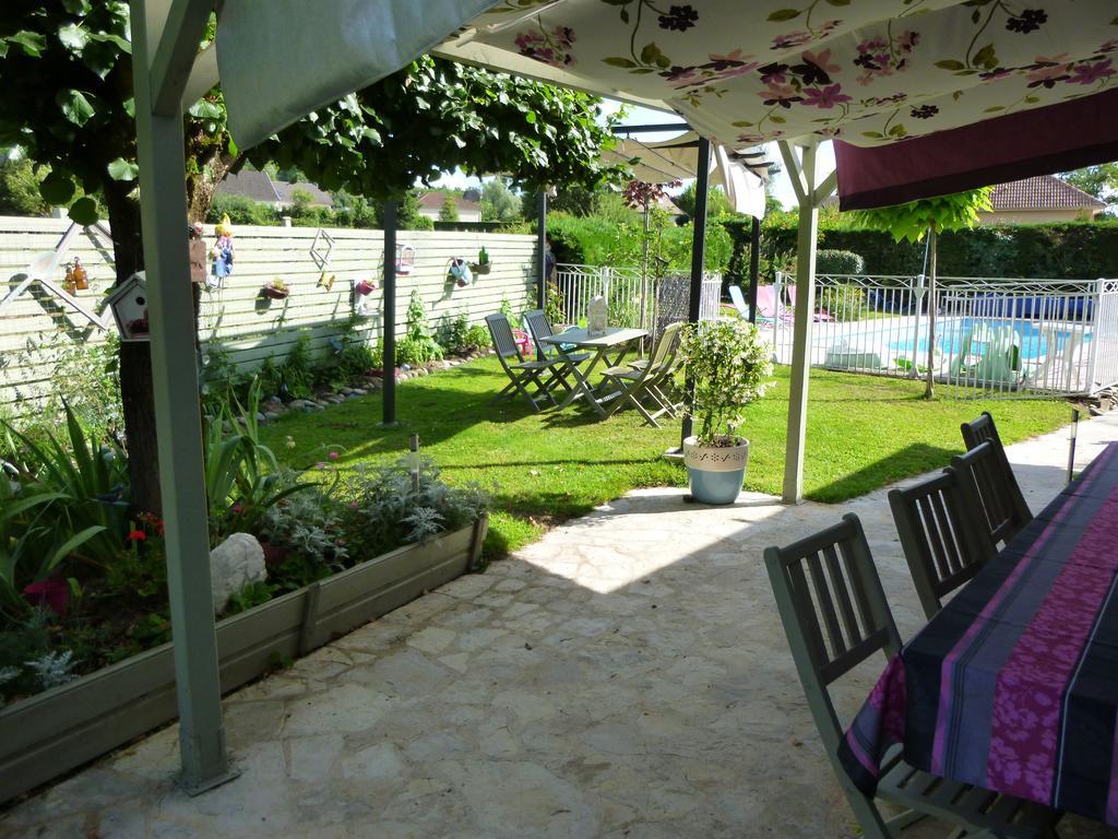 Chambres D'Hotes Le Clos Des Senteurs Malemort Экстерьер фото