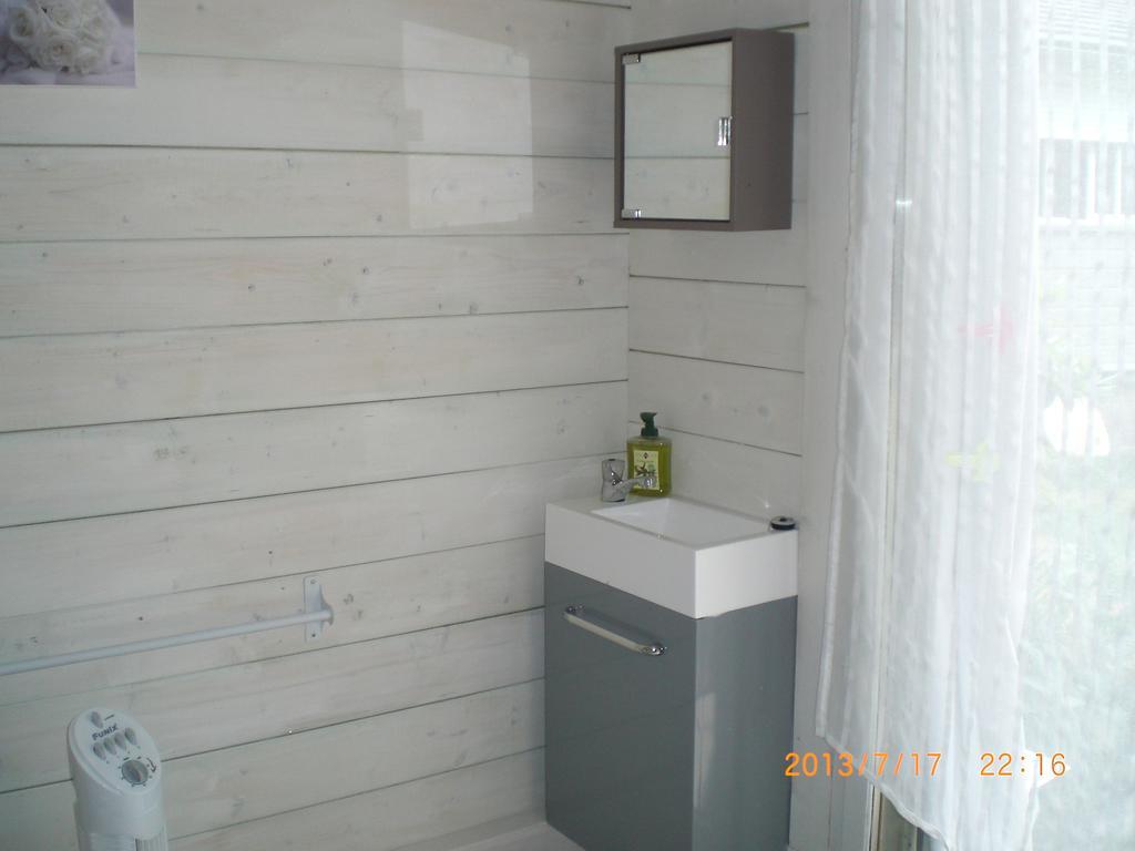 Chambres D'Hotes Le Clos Des Senteurs Malemort Экстерьер фото