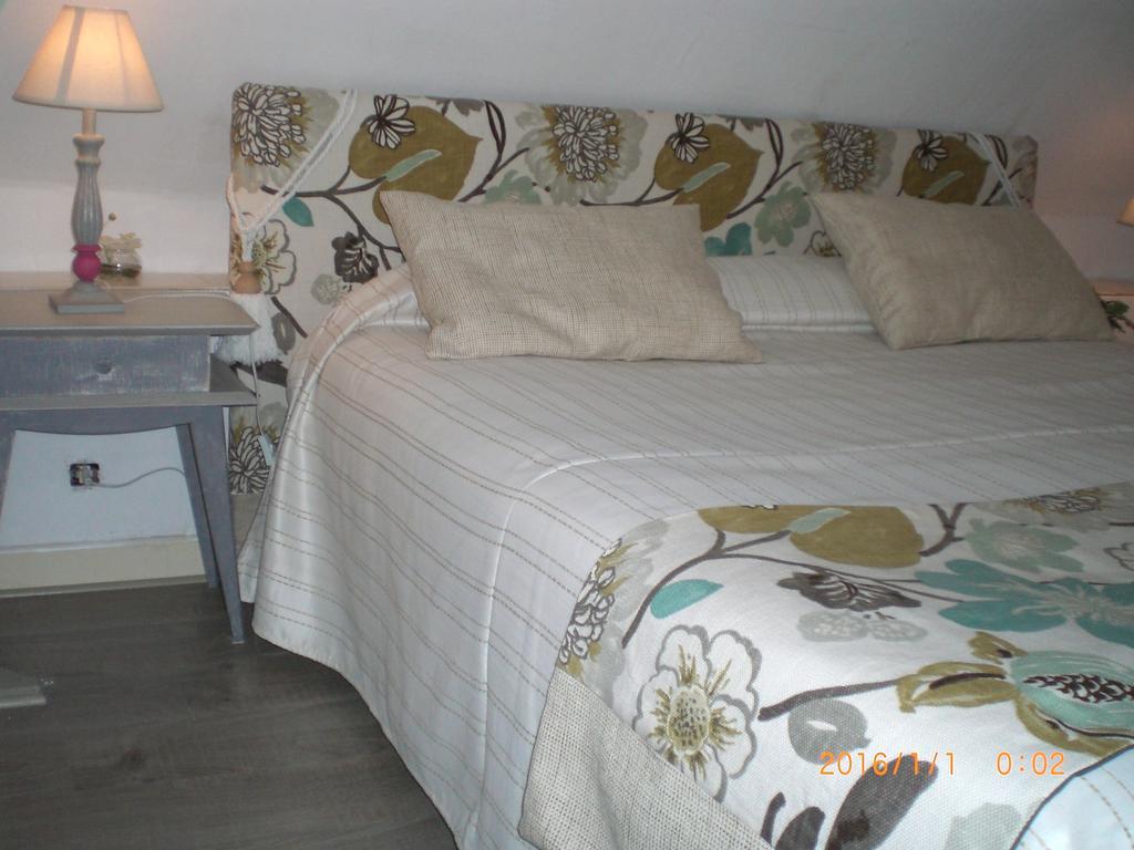 Chambres D'Hotes Le Clos Des Senteurs Malemort Экстерьер фото